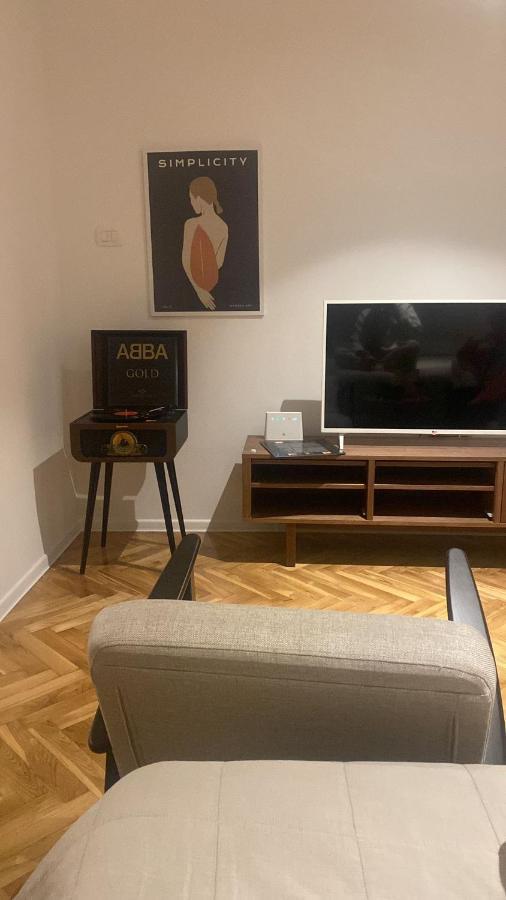 Apartments Nikval روفينج المظهر الخارجي الصورة