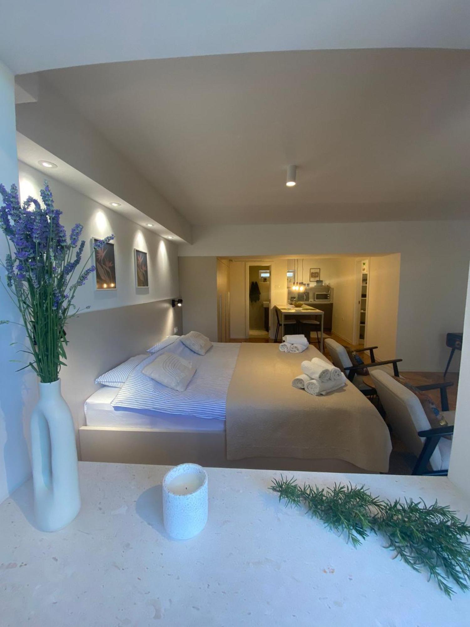 Apartments Nikval روفينج المظهر الخارجي الصورة